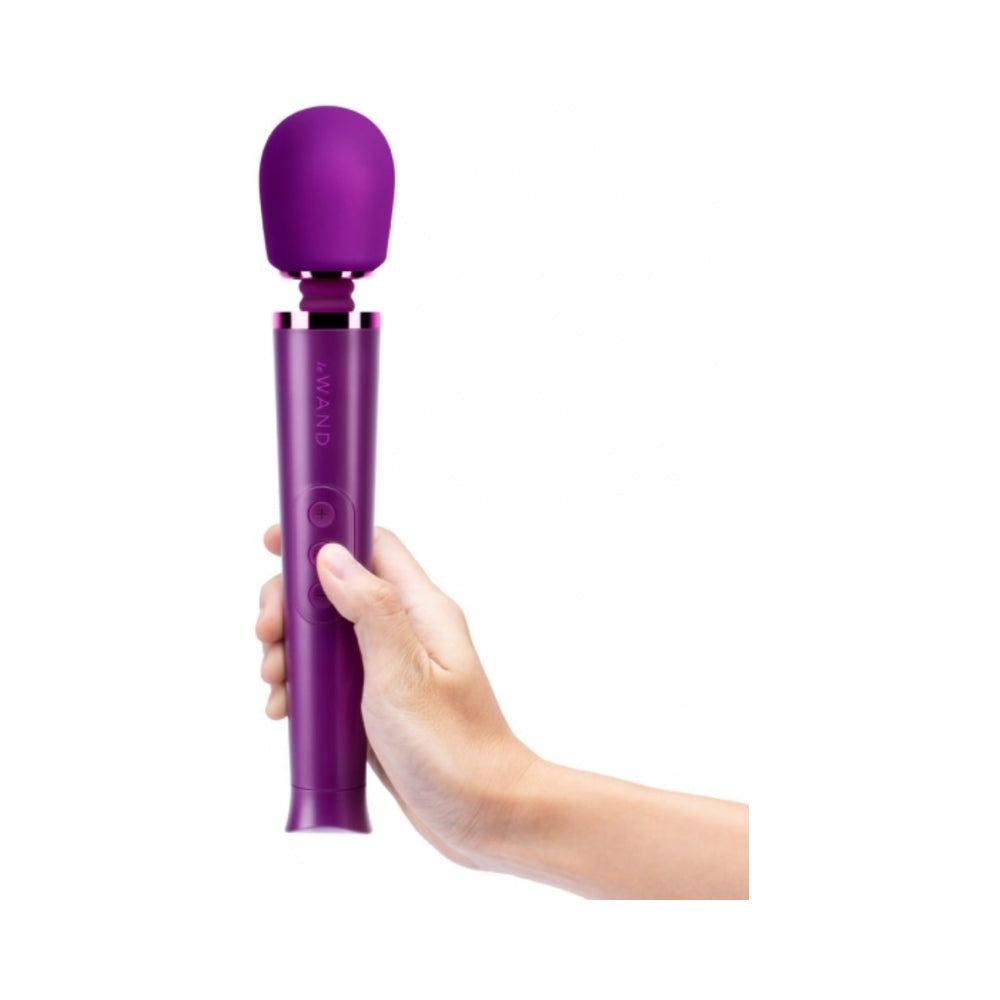 Le Wand Petite Rechargeable Massager - Cherry