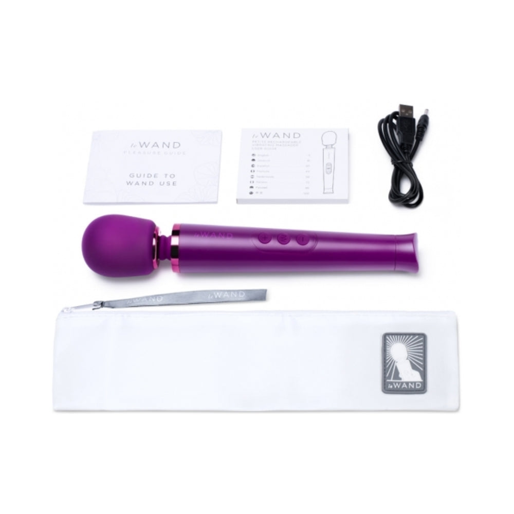 Le Wand Petite Rechargeable Massager - Cherry
