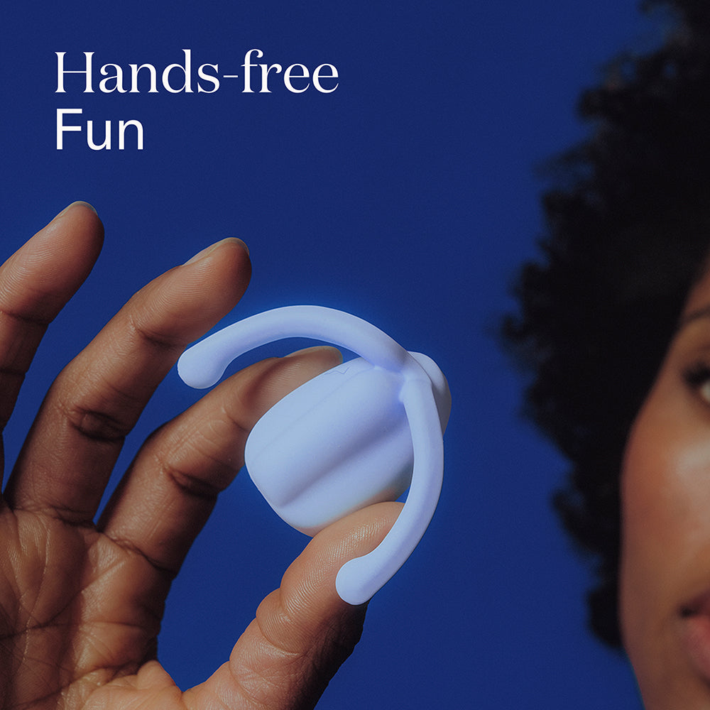 Dame Eva Hands Free Vibrator - Ice