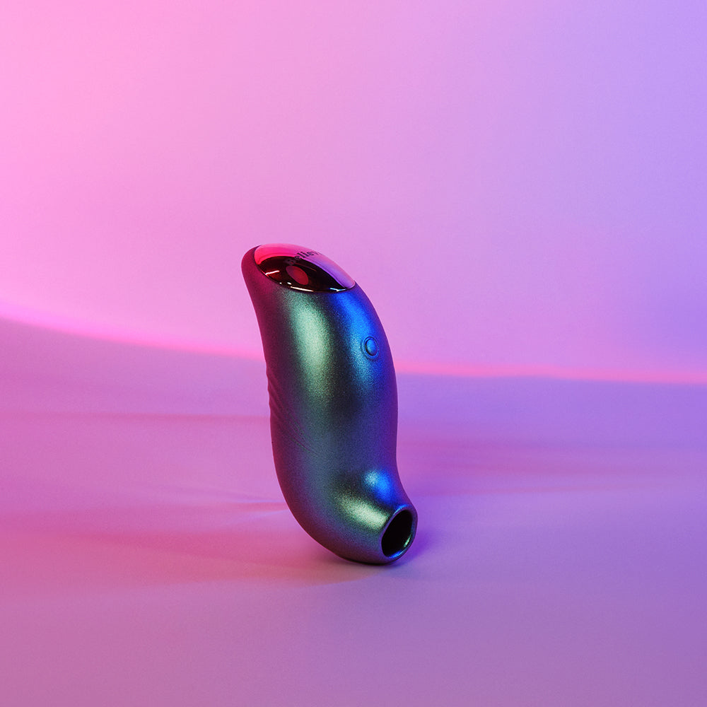 Love to Love Believer Mini Tongue Flicker - Iridescent Turquoise