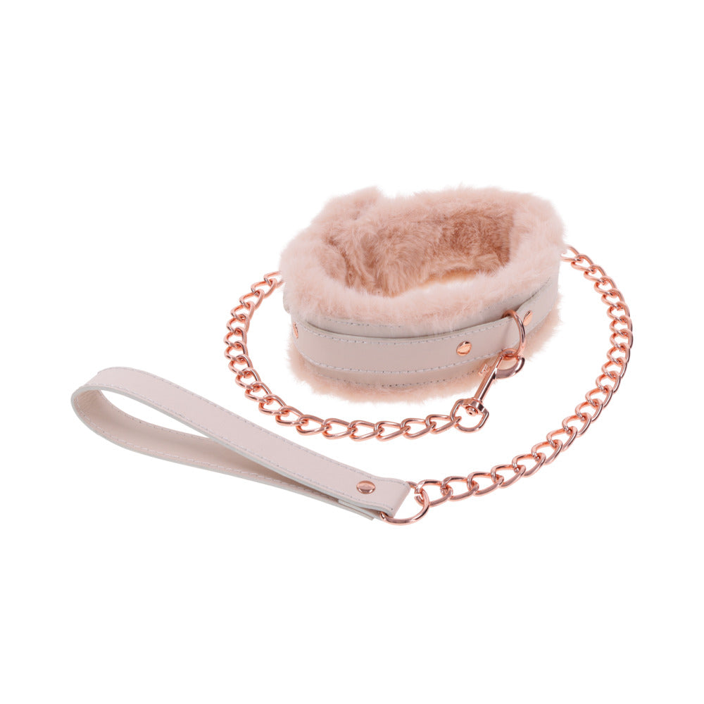 S&M Peaches ‘n CreaMe Fur Collar & Leash