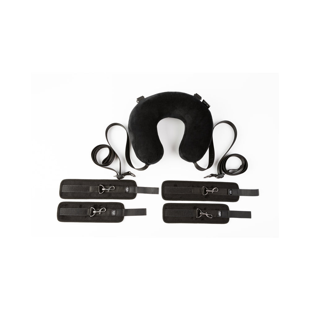 Sei Mio Comfortably in Control Deluxe Sex Position Restraint System - Black