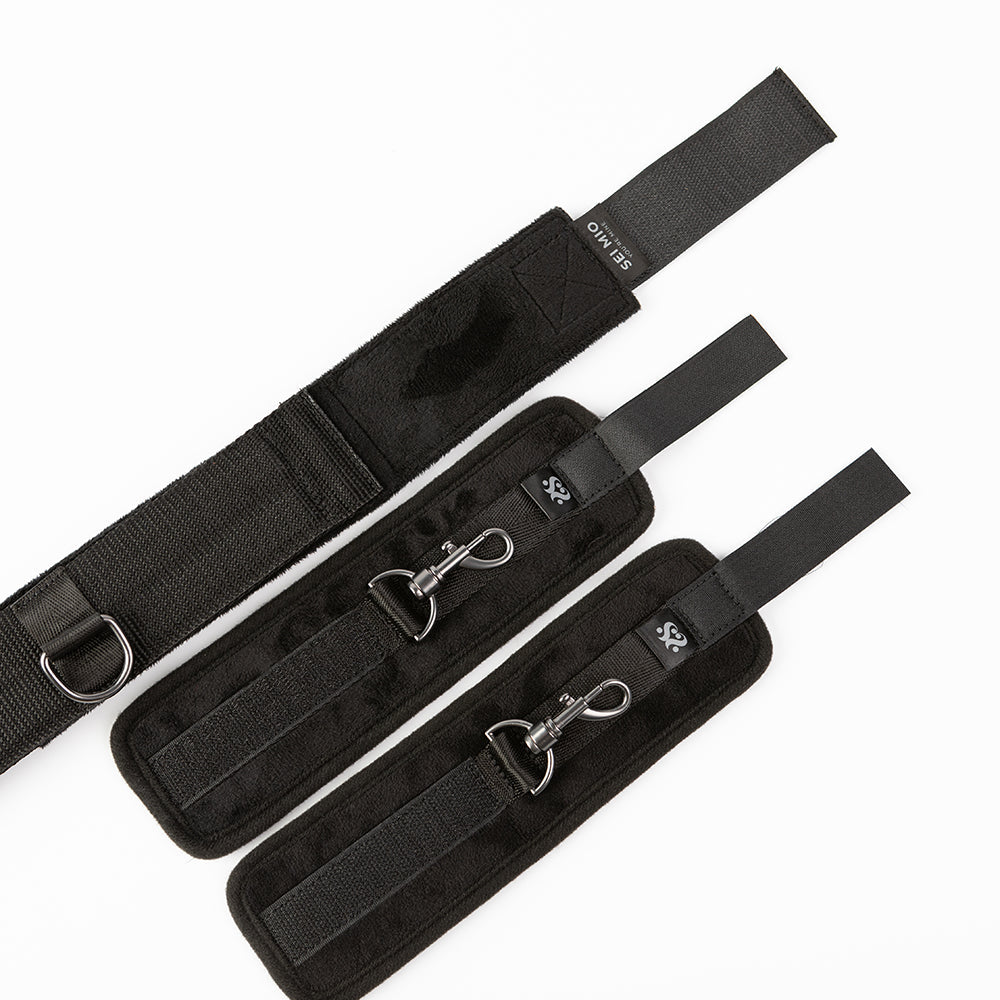 SEI MIO Spread the Love Ankle Spreader Bar with Wrist Cuffs
