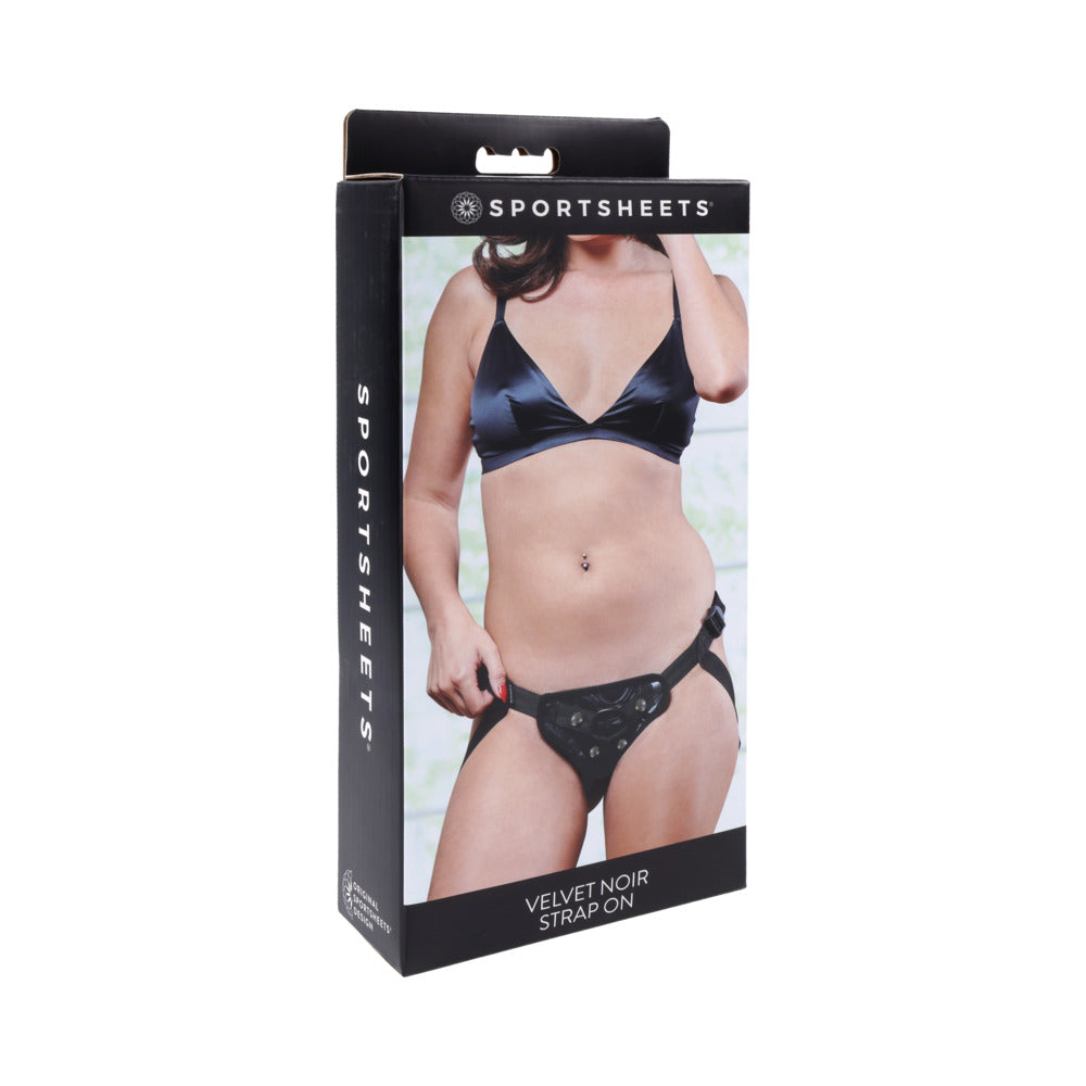 Velvet Noir Strap On