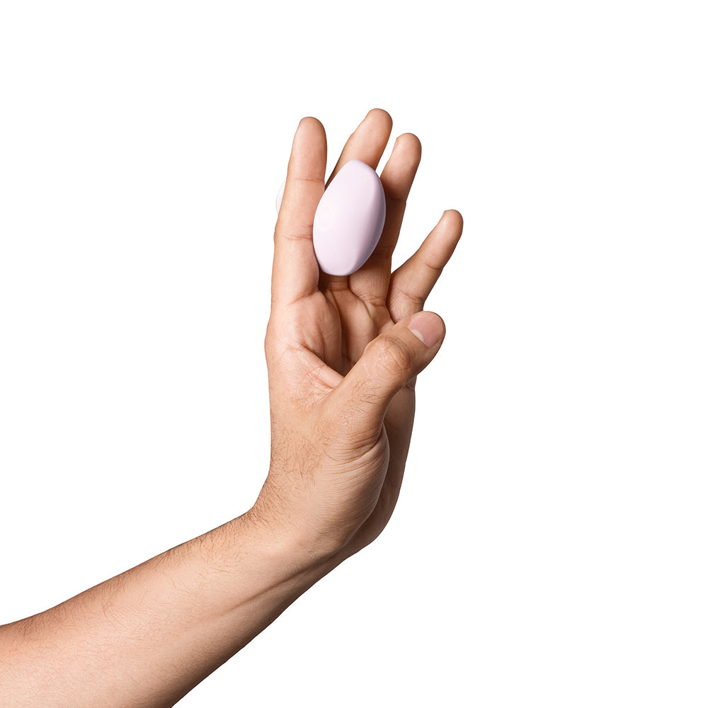 Dame Fin 2.0 Finger Vibrator - Quartz