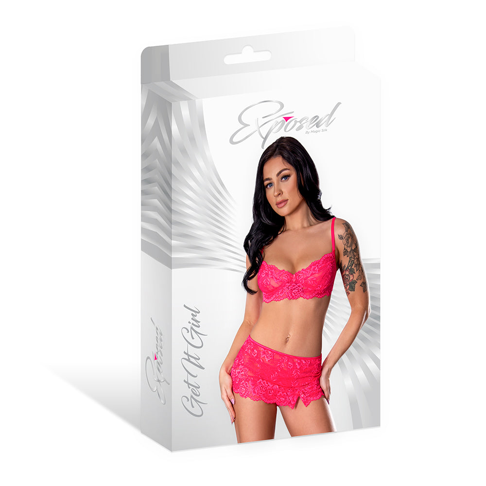 Get It Girl Lace Bra w/Skirt & Thong - Pink L/XL