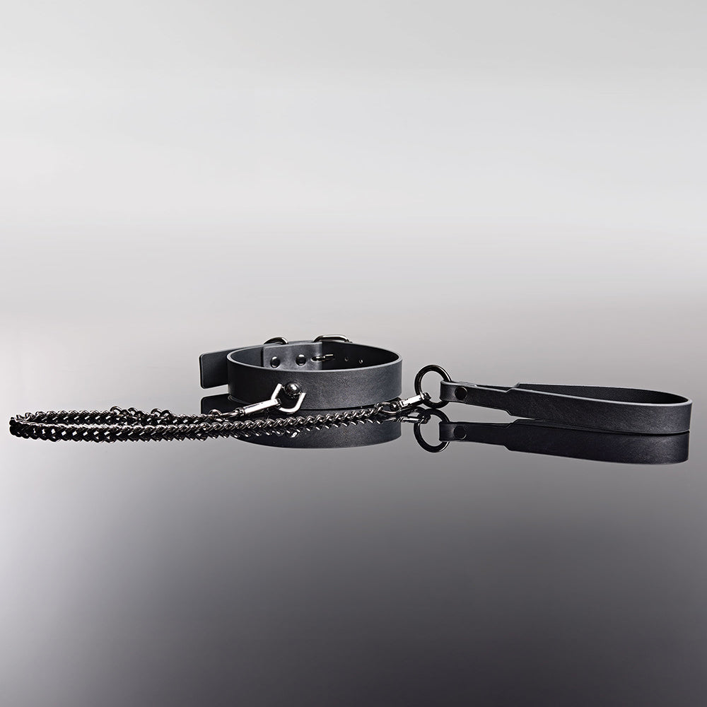 Pleasure Collection Gunmetal Glam Collar & Leash w/Removable Chain