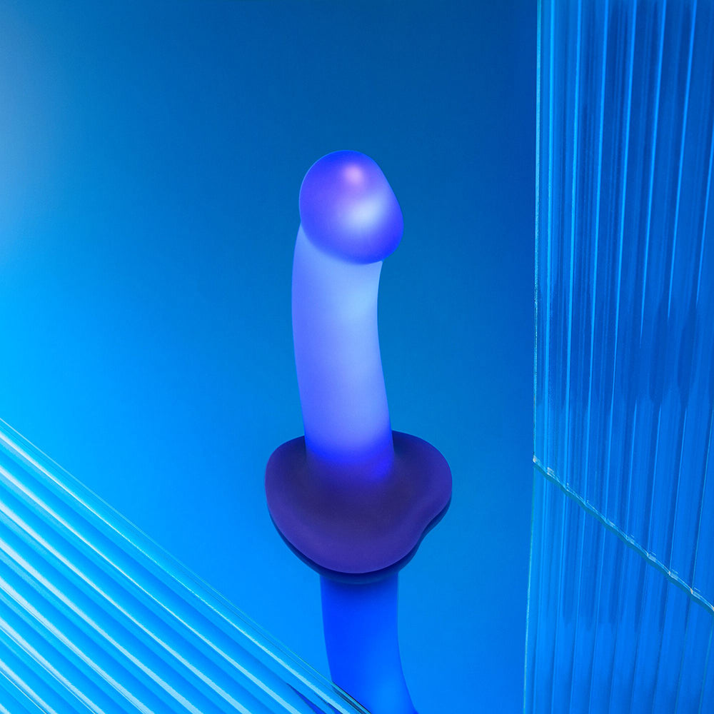 Strap-on-Me Glow-Led Dildo - Purple