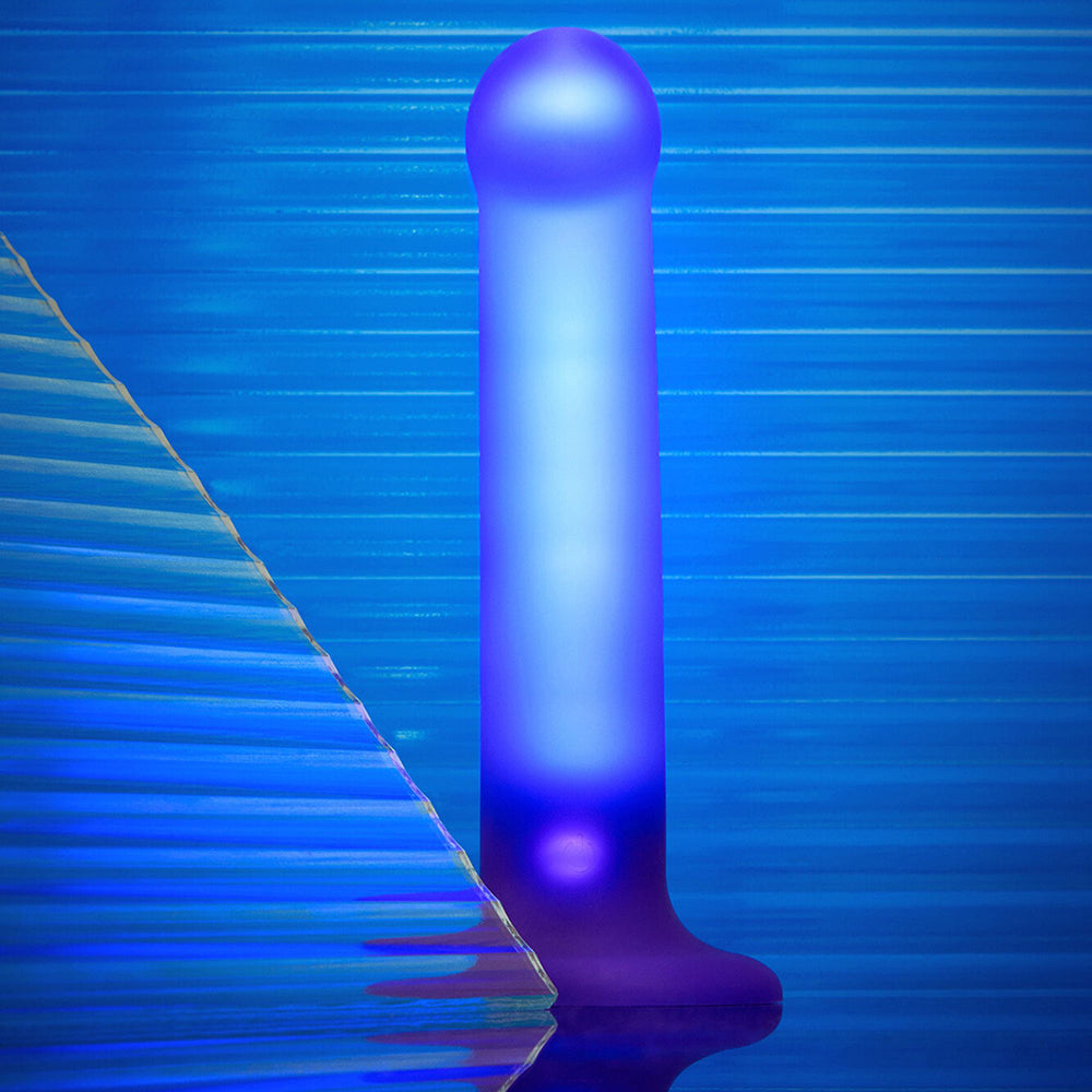 Strap-on-Me Glow-Led Dildo - Purple