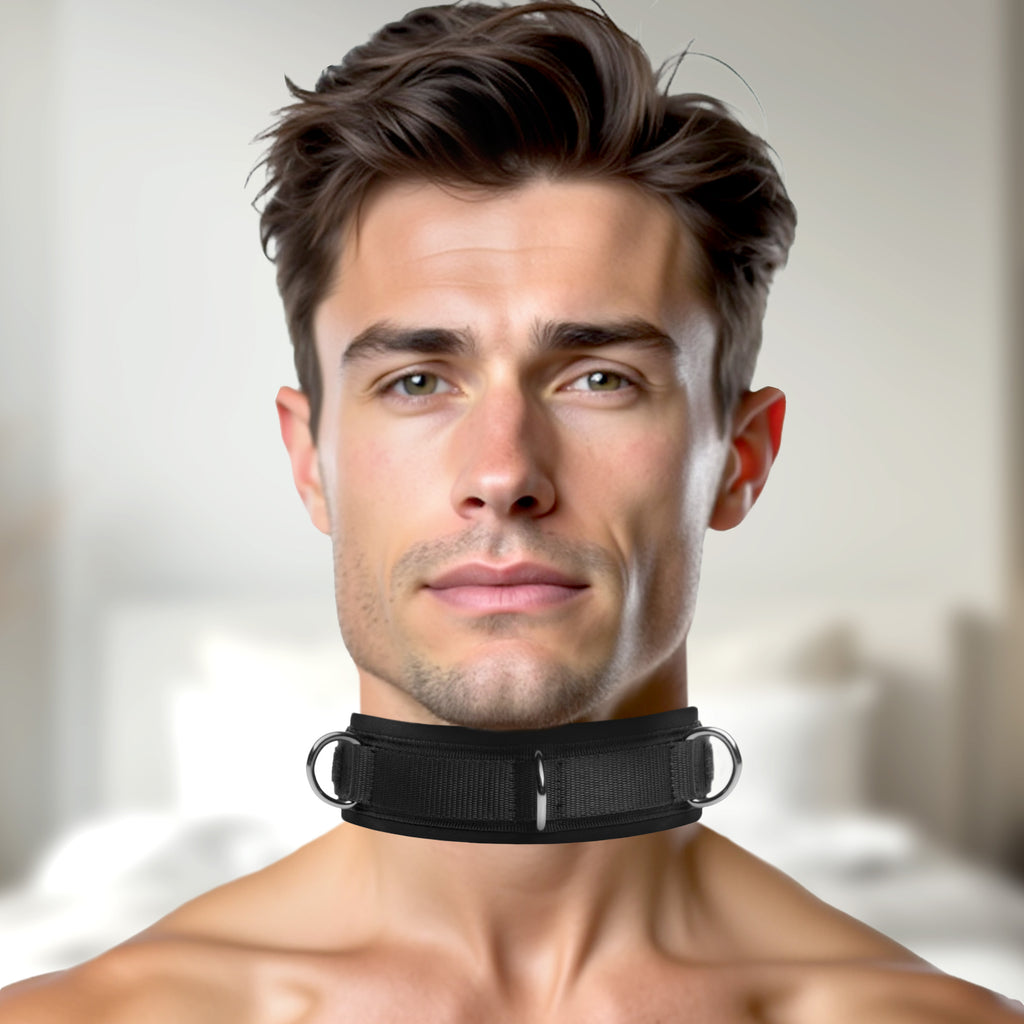 Neoprene Bondage Collar with D-Rings